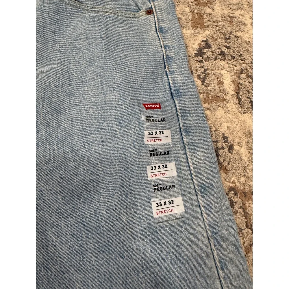 Levis 505 Regular Fit Stretch Jeans Mens 33x32 Light Wash Blue Straight Leg NEW